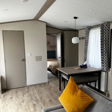 ג'דבורו Fairway 6 Lilliardsedge Caravan Hire מראה חיצוני תמונה